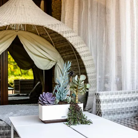 Irina Апартаменты